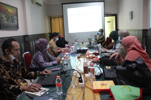 Bimbingan Teknis Universitas Saintek Muhammadiyah 2021