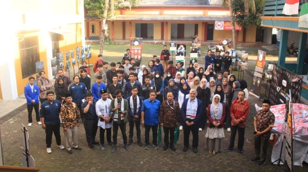 Suara Indonesia Untuk Palestina: Aksi Bela Palestina Oleh BEM SaintekMu