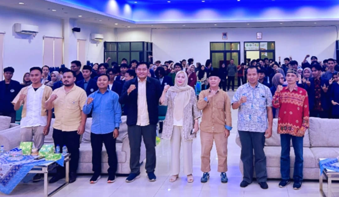 Wakil Ketua Komisi X, Himmatul Aliyah Gelar Sarasehan Bareng Mahasiswa Muhammadiyah Se-Jakarta.