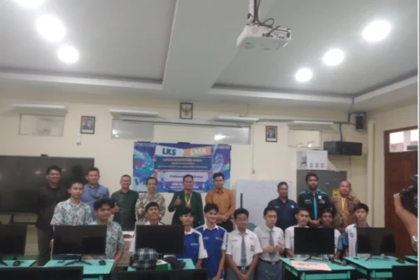 Dosen Universitas Saintek Muhammadiyah Ditugaskan Menjadi Juri Lomba Kompetensi Siswa Tingkat Jakarta Pusat